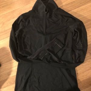 Lululemon running top size 6